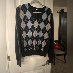 Bullock & Jones Cashmere V-Neck Argyle Sweater - Black, Gray, and Blue, size Med